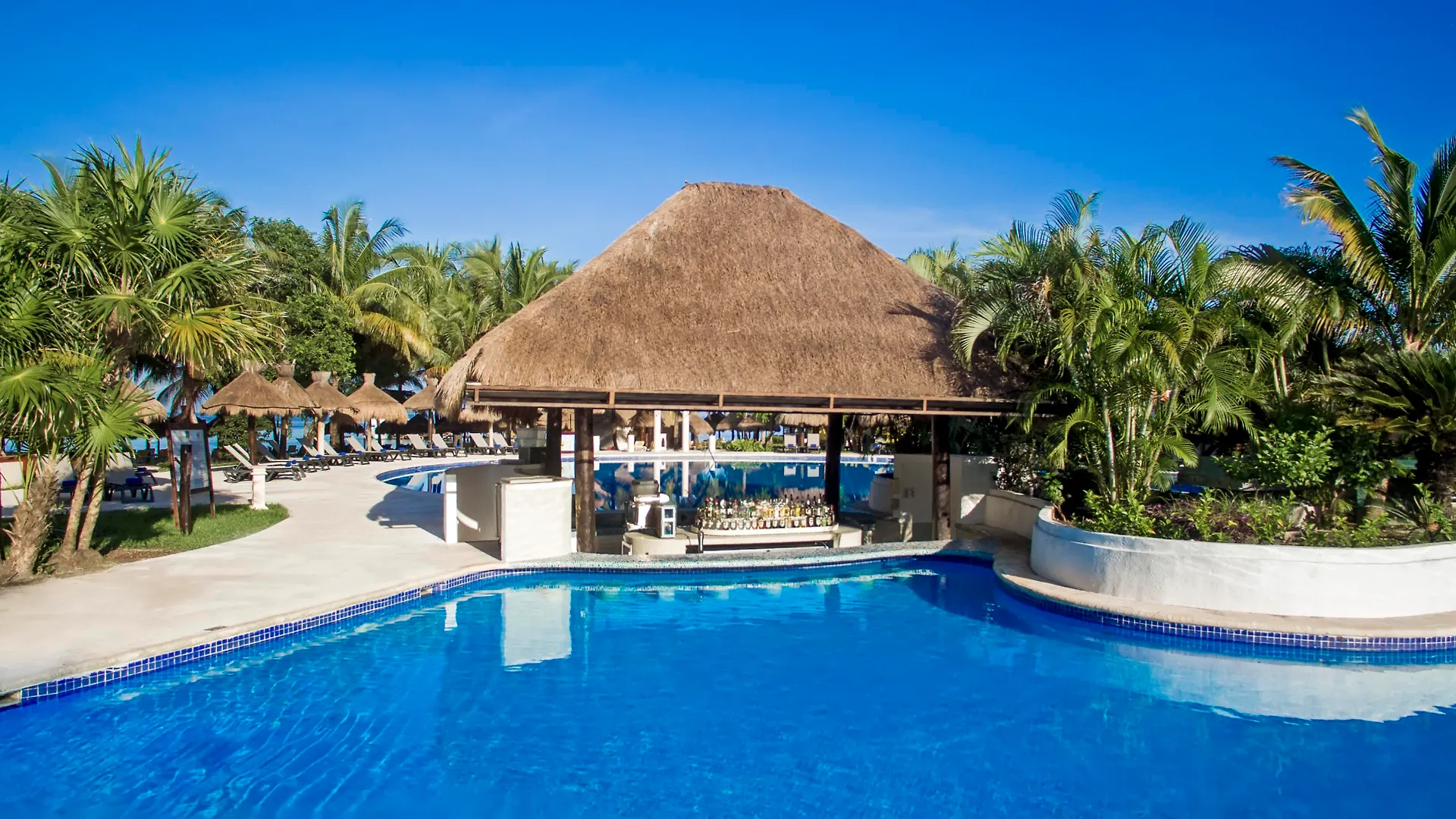Resort Iberostar Waves Cozumel Hotel