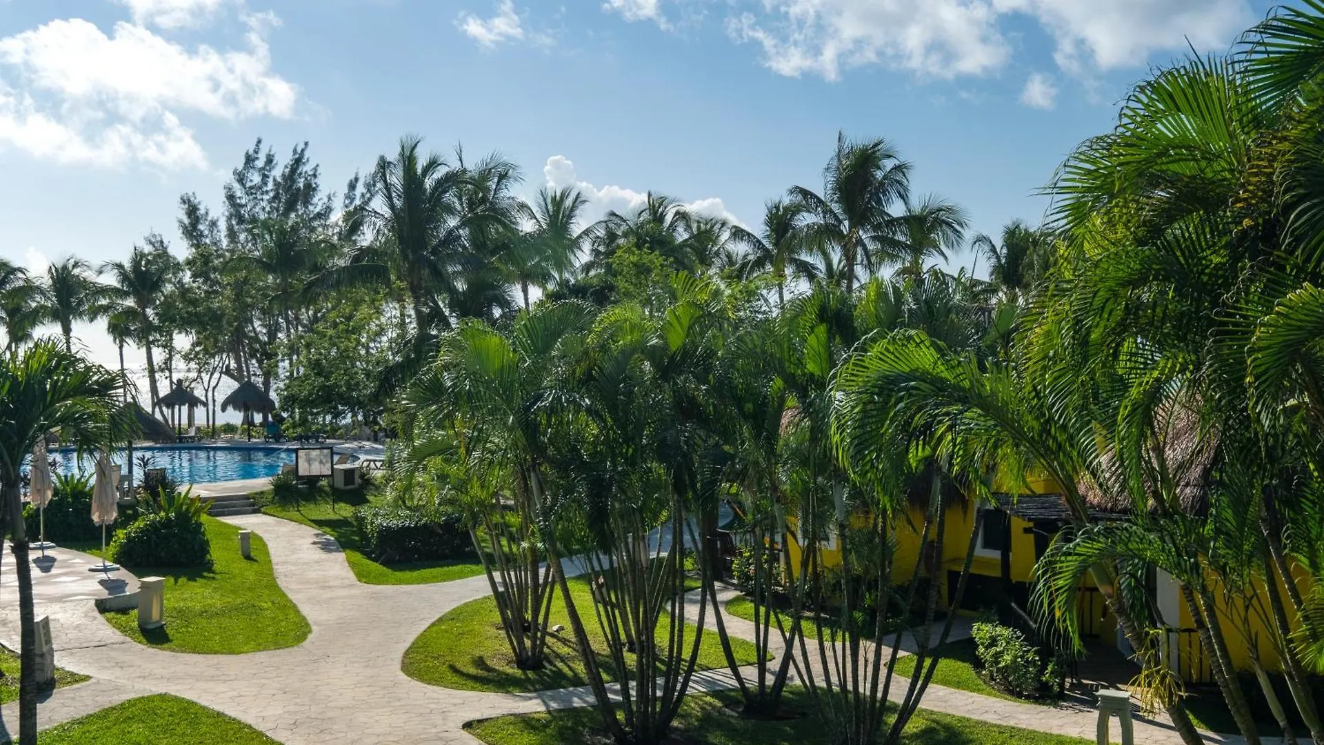 Iberostar Waves Cozumel Hotel Resort