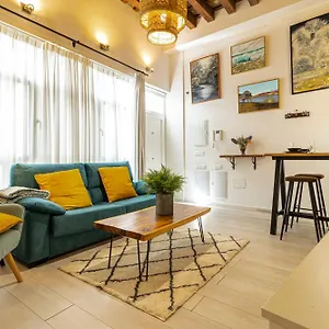 https://loft-en-casco-historico-la-pintora.es-andalucia.com
