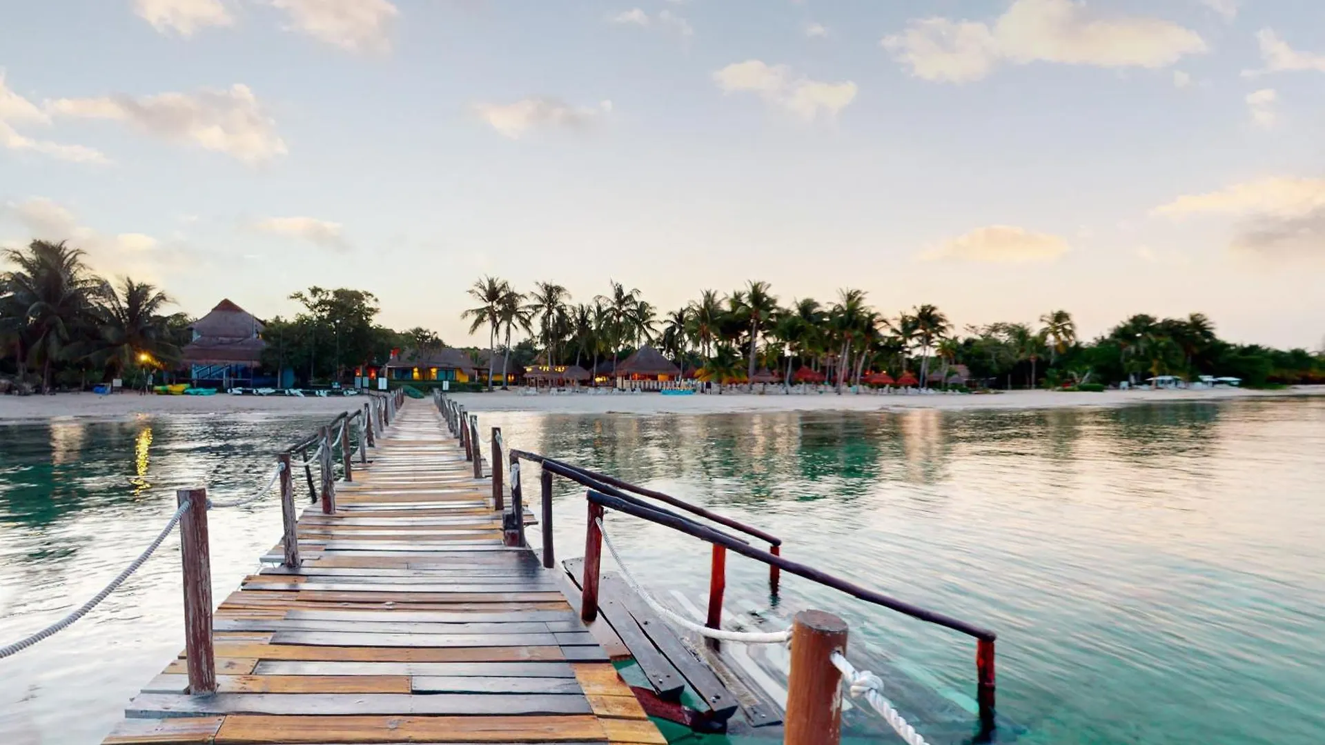 Iberostar Waves Cozumel Hotel